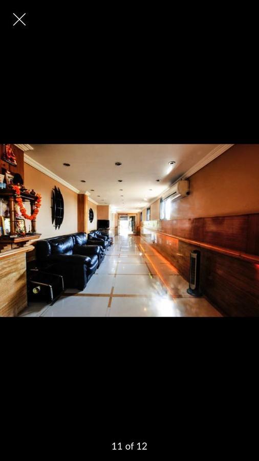 Hotel Yellow Lime Ahmedabad Exterior photo